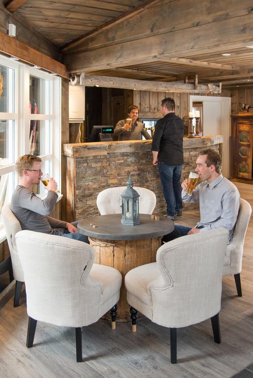 Nordal Turistsenter Hotel ล็อม ภายนอก รูปภาพ