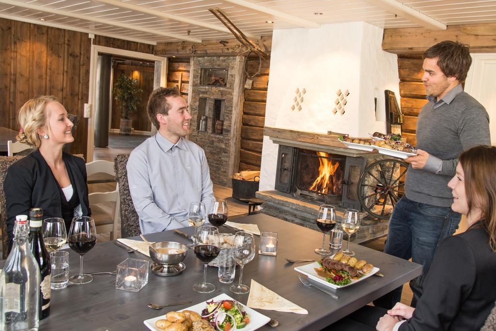 Nordal Turistsenter Hotel ล็อม ภายนอก รูปภาพ