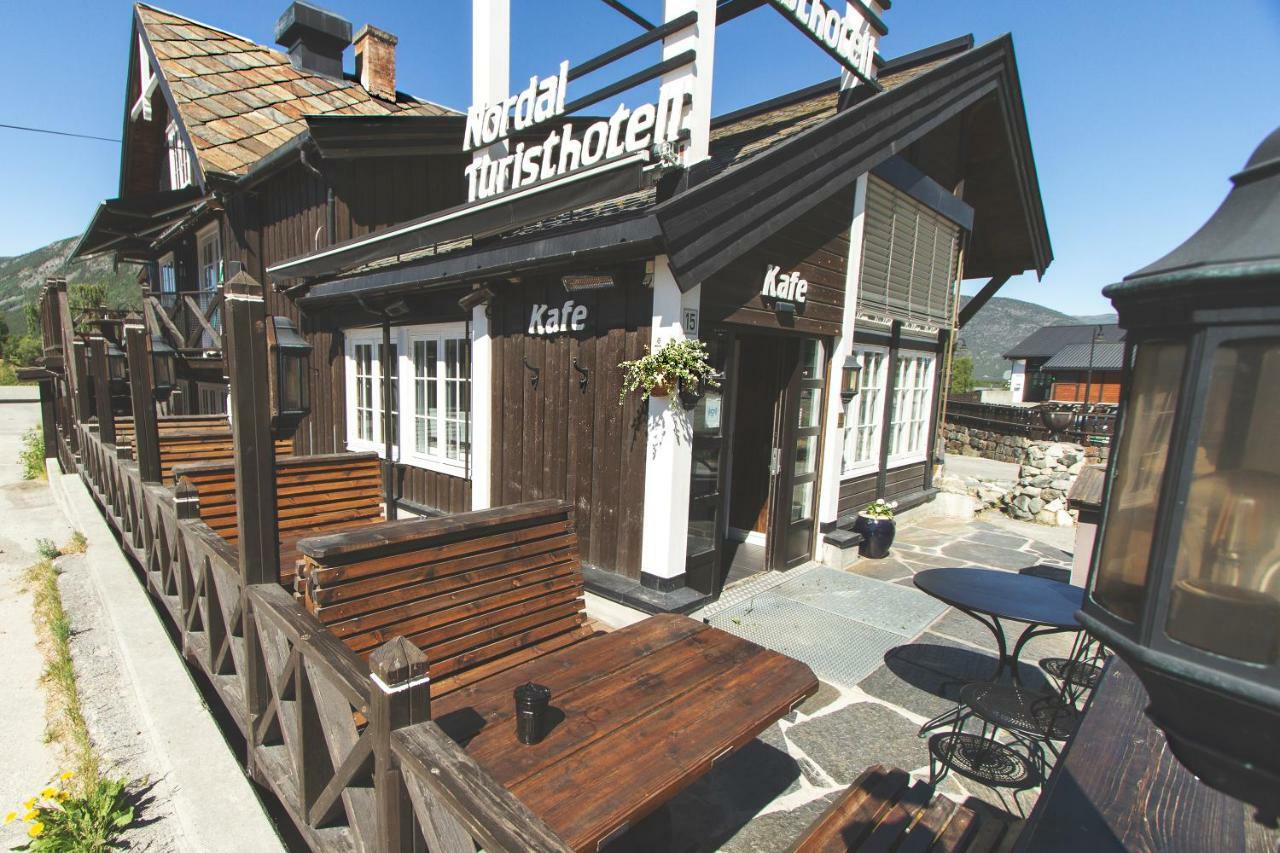 Nordal Turistsenter Hotel ล็อม ภายนอก รูปภาพ